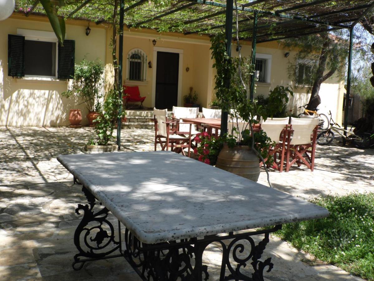 Theni Olive Grove Villa Kato Yerakarion Ngoại thất bức ảnh