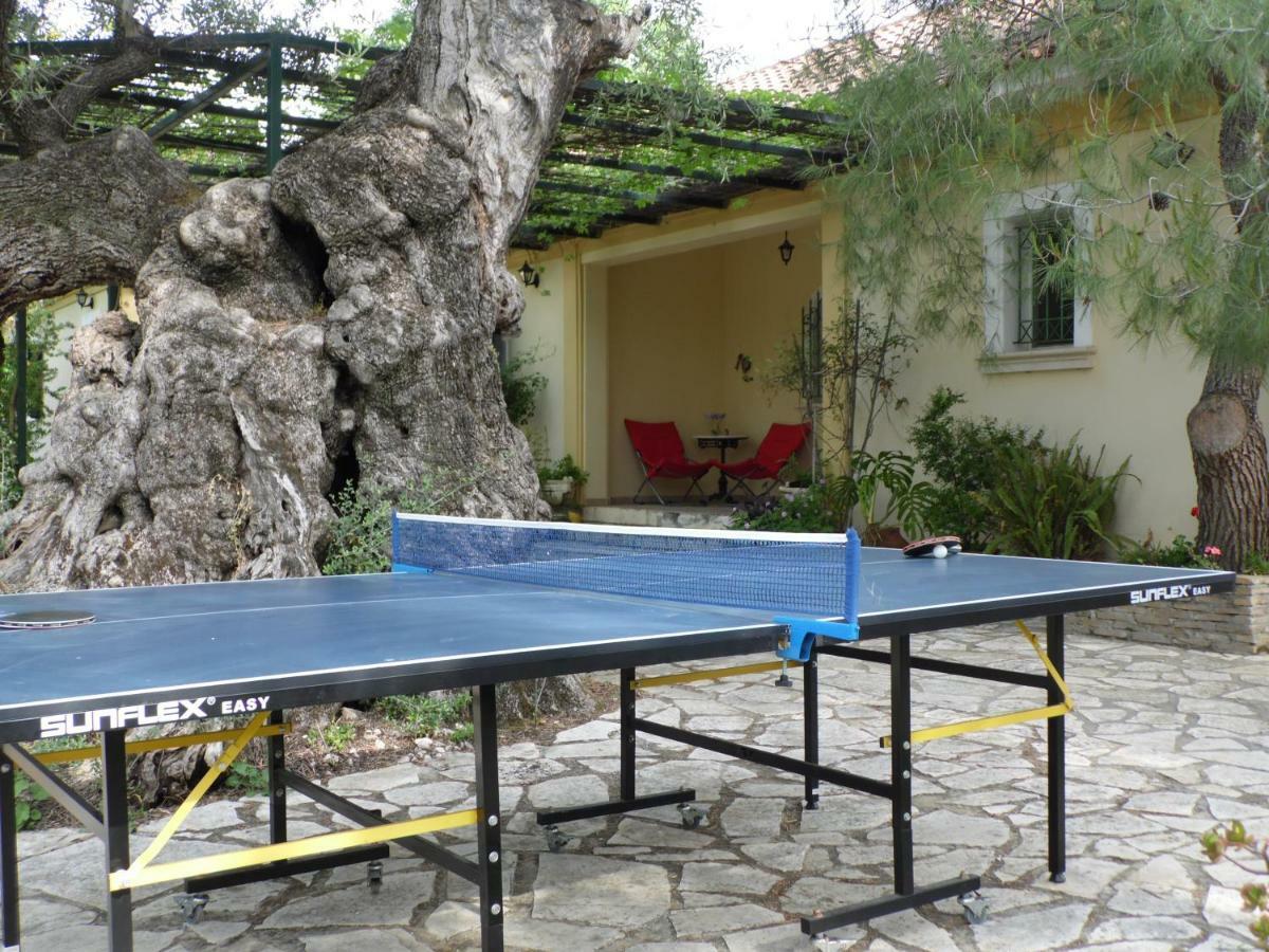 Theni Olive Grove Villa Kato Yerakarion Ngoại thất bức ảnh