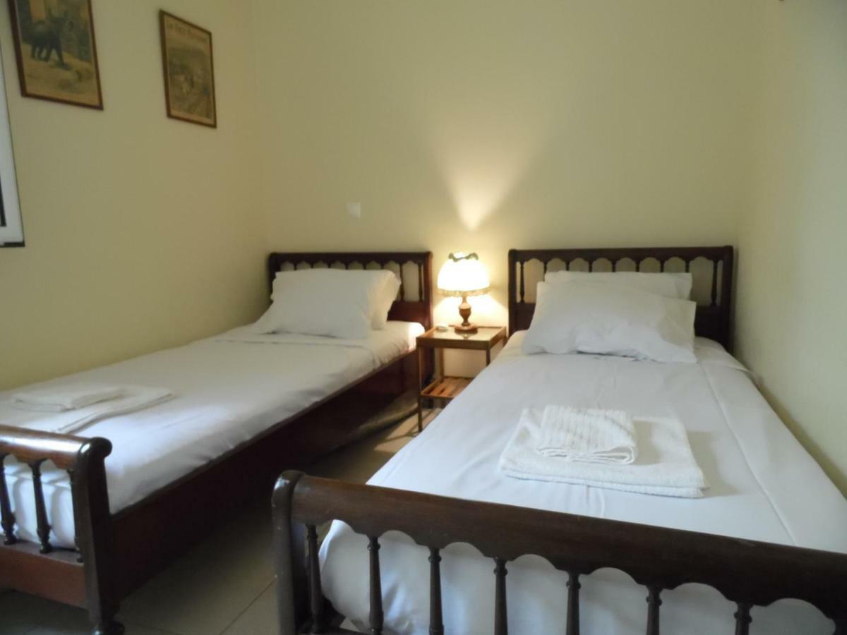Theni Olive Grove Villa Kato Yerakarion Ngoại thất bức ảnh